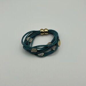 LAST CHANCE Saachi Blue and Gold Bracelet
